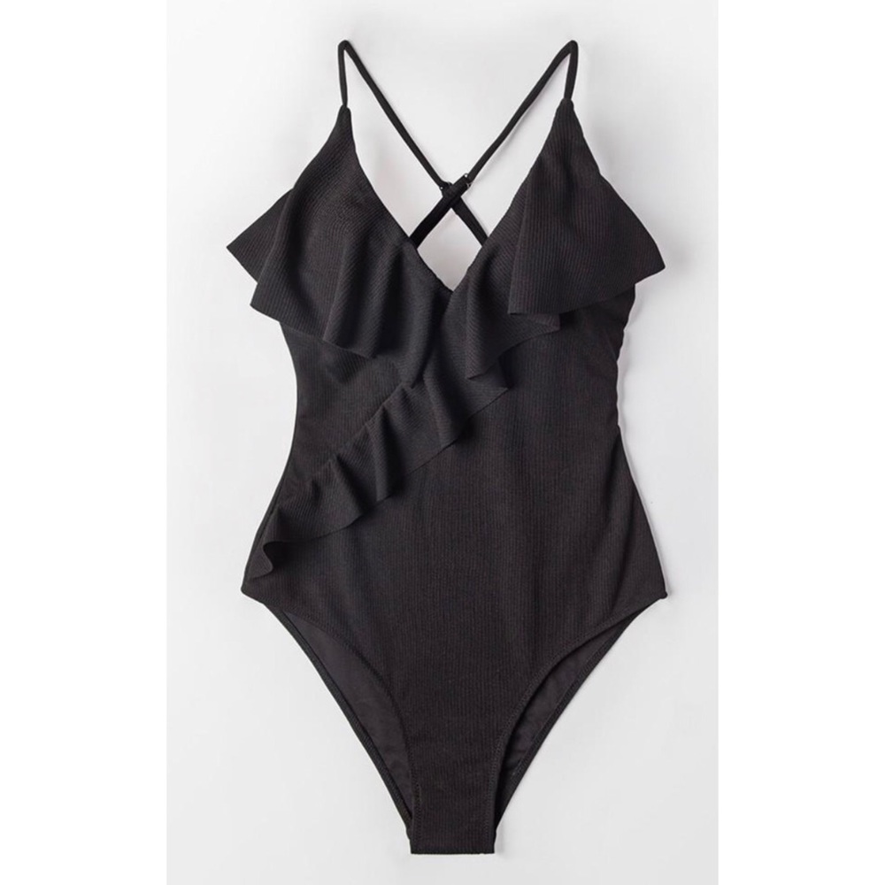 ❗️FINAL❗️ 🆕 CUPSHE Happy Ending Textured Solid One-Piece 🔴🔴